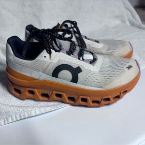 On cloud Monster running shoe-White and Orange Athletic Sneakers